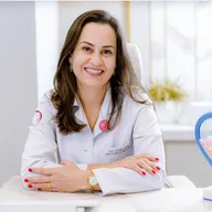 Dra. Daniele Guimarães Pupo